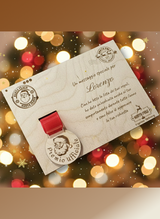 Lettera Babbo Natale in legno con nome personalizzabile