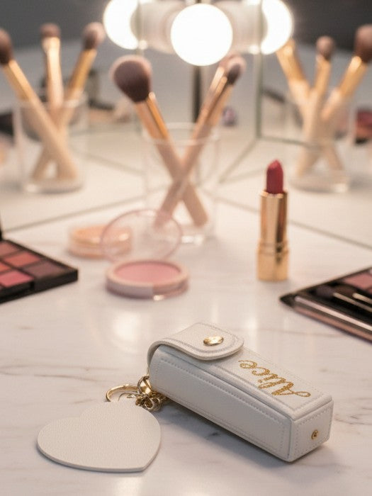 Porta rossetto con specchietto a forma di cuore